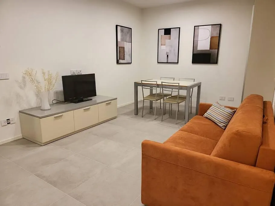 Appartamento Centro Storico - Massa 0*, Massa (Tuscany) İtalya